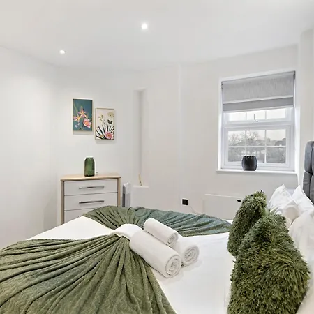Bright And Spacious Apartment - Excellent Location London Exterior photo